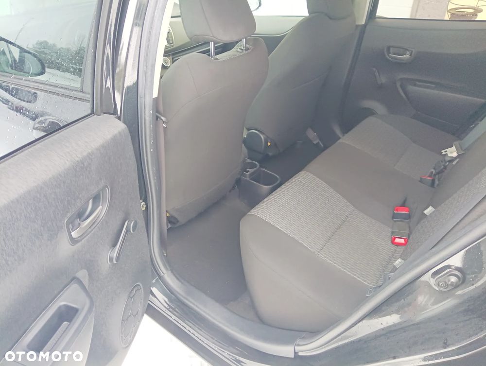 Toyota Yaris 1.33 VVT-i Cool - 11