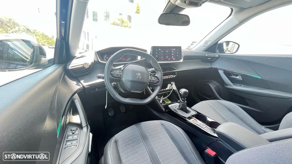 Peugeot 2008 1.2 PureTech Allure Pack - 6