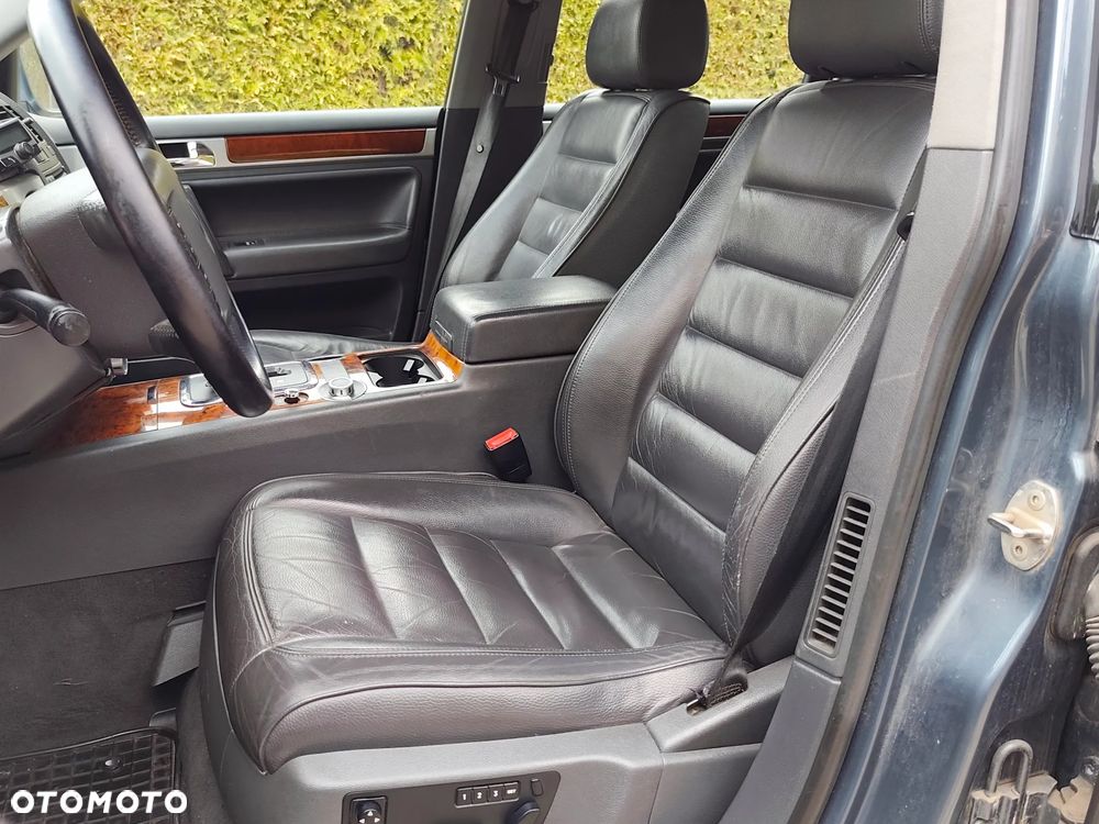 Volkswagen Touareg - 14