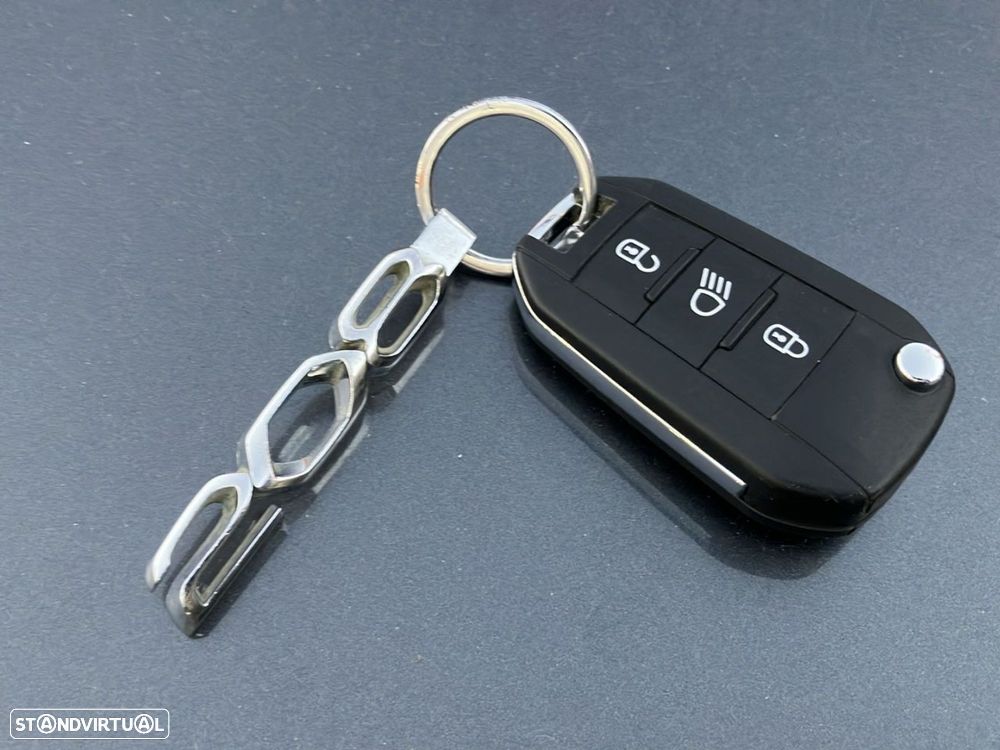 Peugeot 208 1.2 PureTech Active Pack - 35