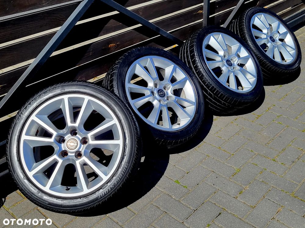 KOŁA Felgi 17 Cali OPEL 5x110 Opony 225/45/17 Zafira Astra Vectra Signum - 1