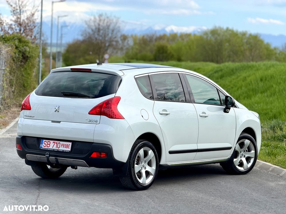 Peugeot 3008 HDi 115 Allure - 3