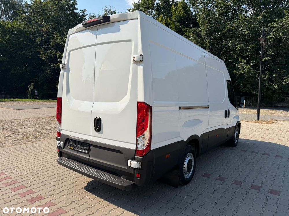 Iveco Daily 2.3 HPI / 136 KM / L2H2 / Automat / - 10