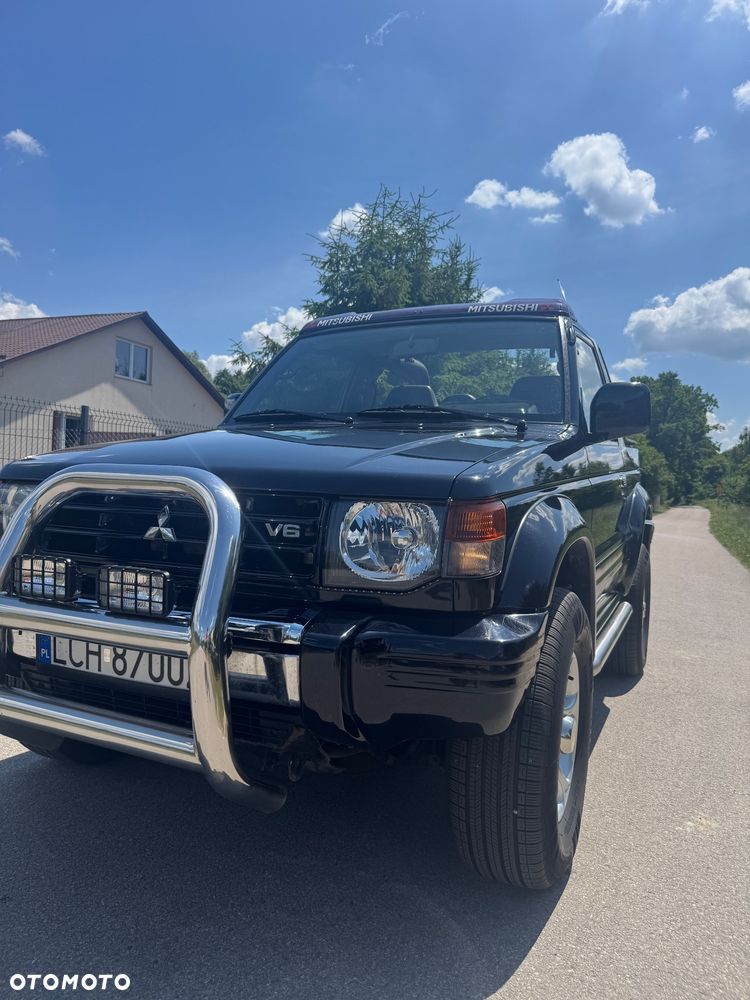 Mitsubishi Pajero Sport - 9
