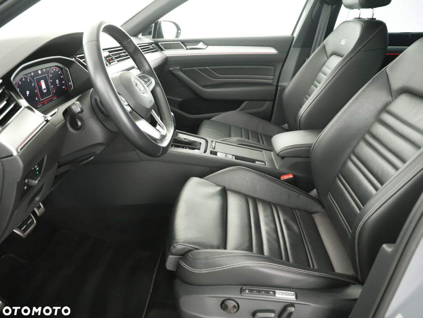 Volkswagen Passat 2.0 TSI 4Mot R-Line Edition DSG - 9