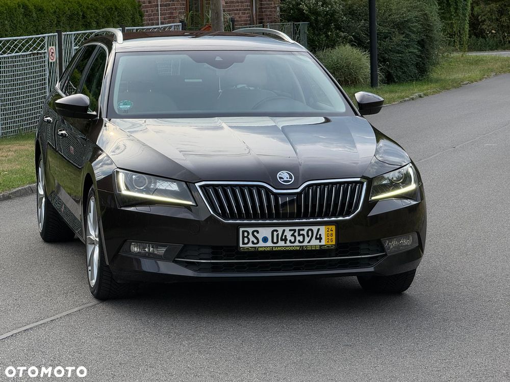 Skoda Superb 2.0 TDI DSG Style - 5