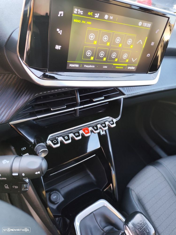 Peugeot 2008 1.2 PureTech Allure Pack - 19