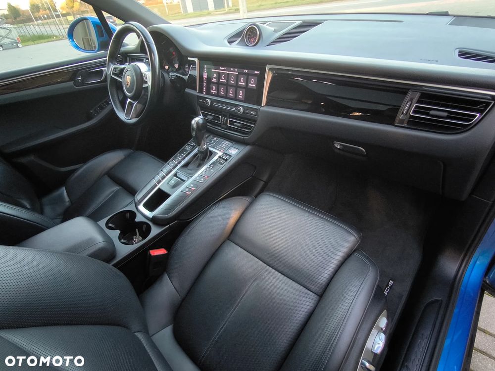 Porsche Macan - 27