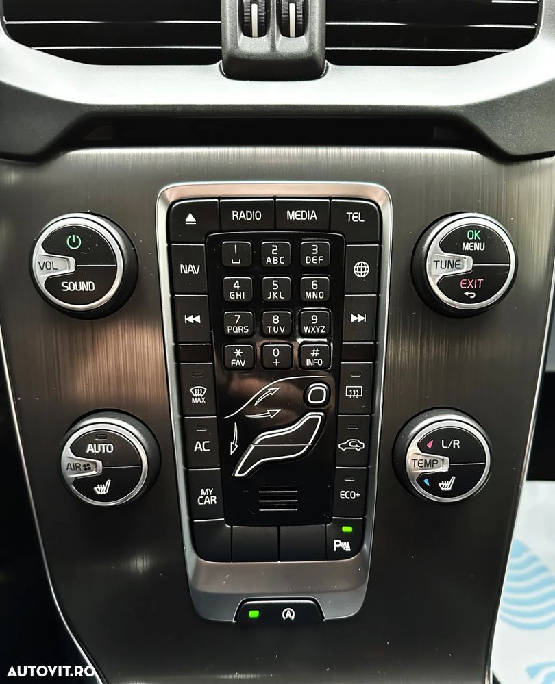 Volvo V40 D2 Geartronic Summum - 15