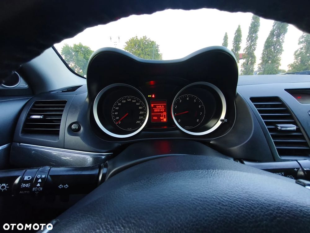 Mitsubishi Lancer 1.8 Intense - 7