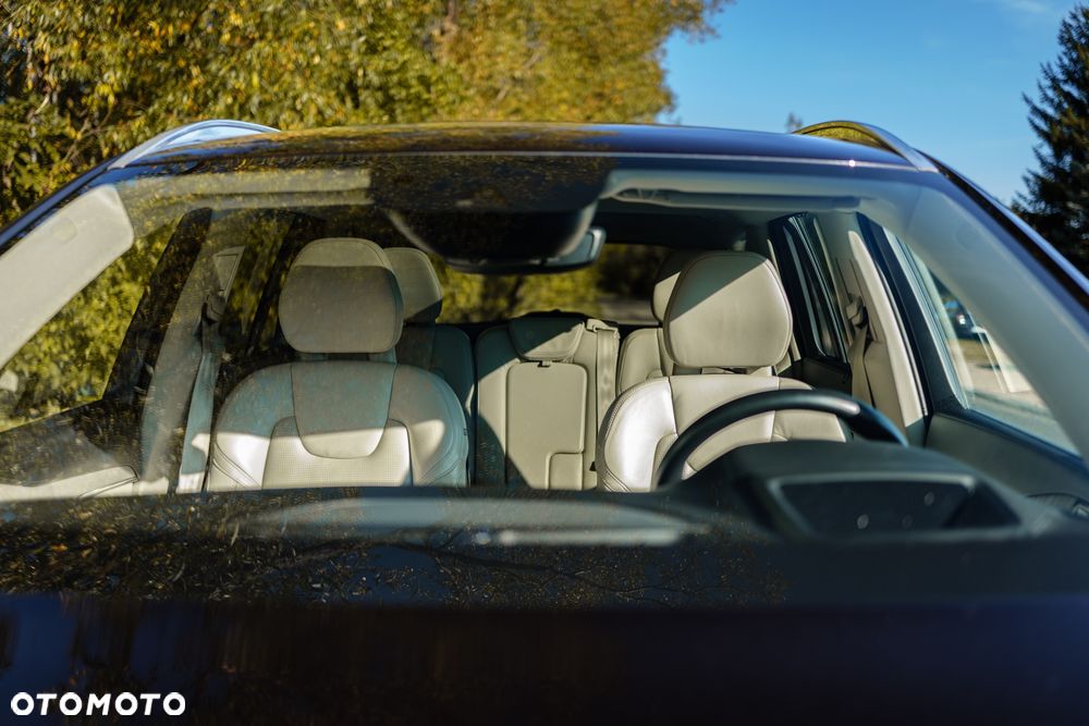 Volvo XC 90 B5 D AWD Momentum Pro 7os - 4
