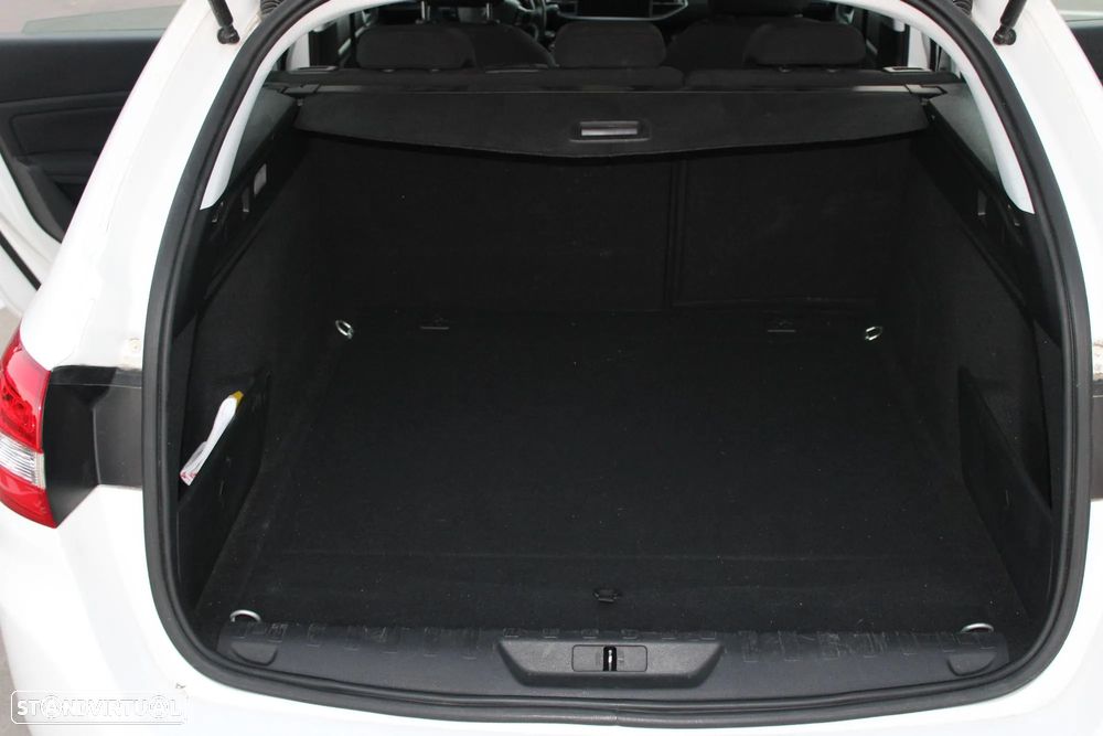 Peugeot 308 SW BlueHDi 130 EAT8 Style - 10