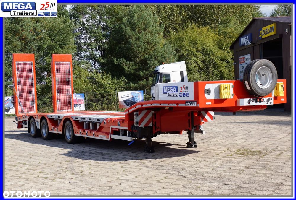 Mega Nisko-podłogowa 3 osie, 18,60 m dł., ZAGŁEBIENIA NA KOŁA pod maszyny leśne i budowlane !!! - 13