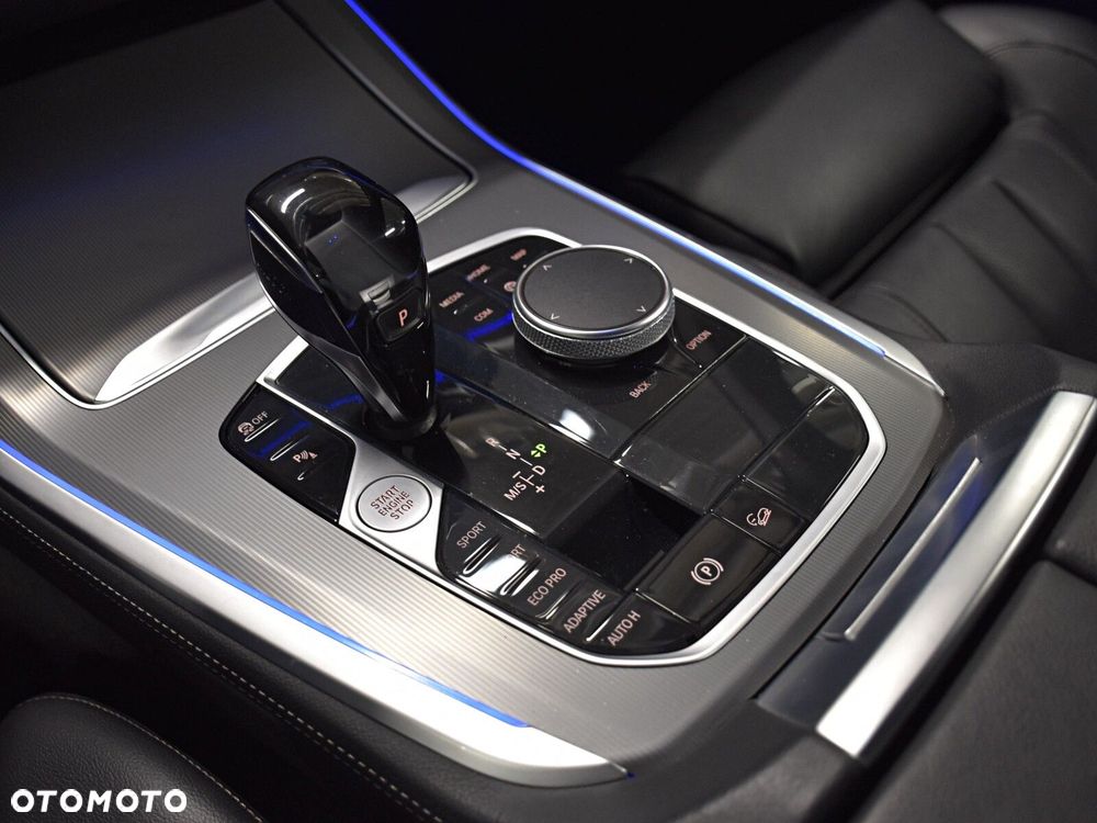 BMW X5 xDrive30d mHEV - 18