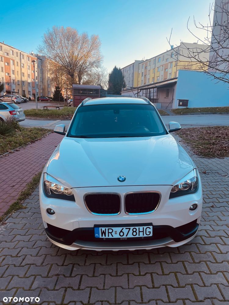 BMW X1 xDrive18d xLine - 3