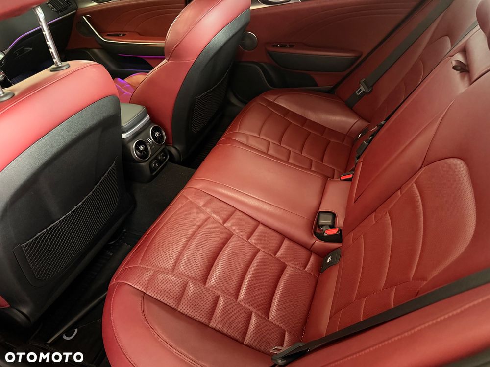Kia Stinger 3.3 T-GDI V6 GT Prestige Line AWD - 7