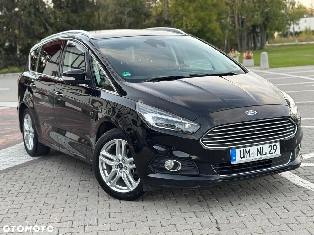 Ford S-Max 2.0 TDCi Titanium PowerShift - 9