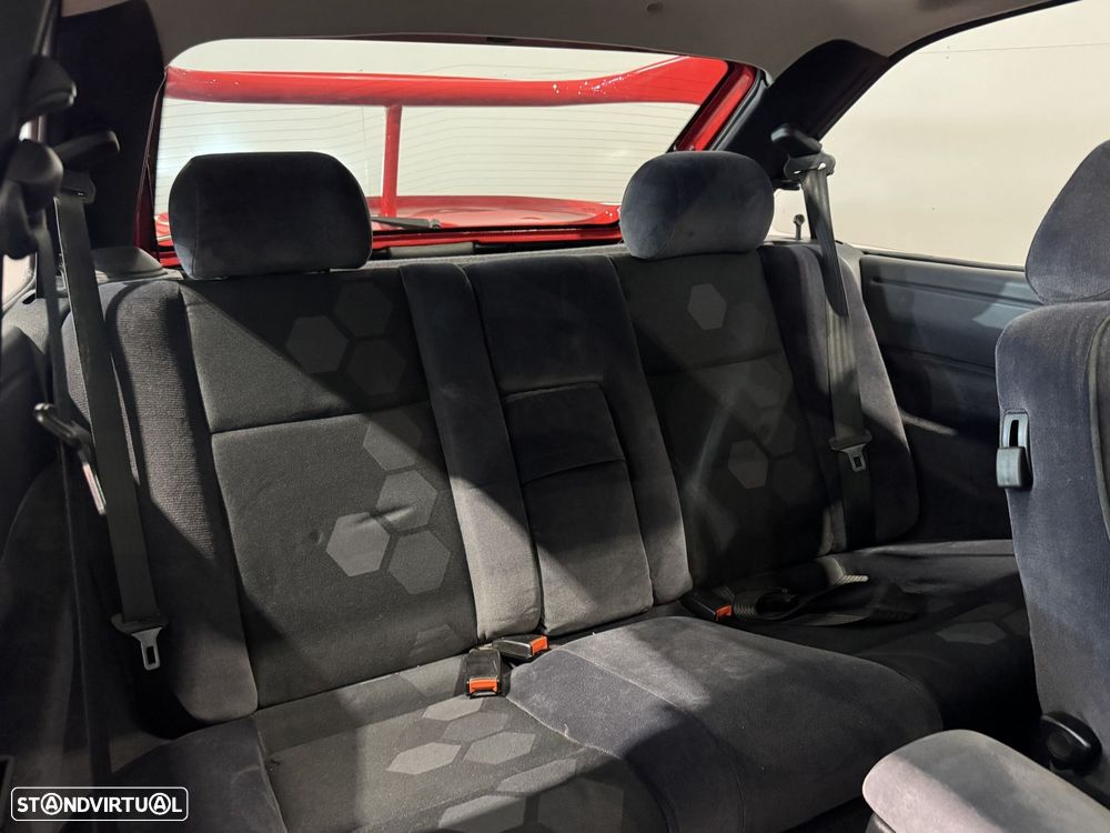 Ford Escort 2.0i RS Cosworth - 39