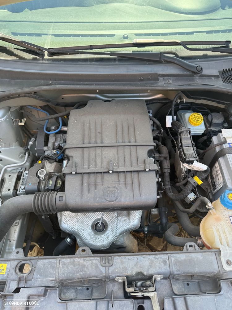 Fiat Punto 1.2 Young S&S - 13