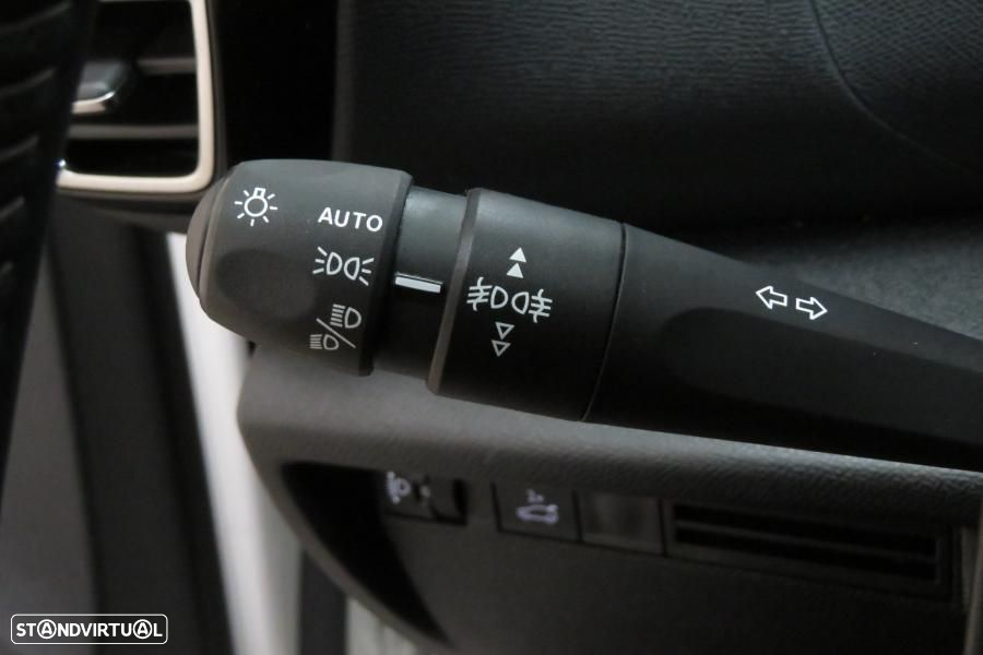 Citroën C4 X 1.2 PureTech Feel Pack EAT8 - 27