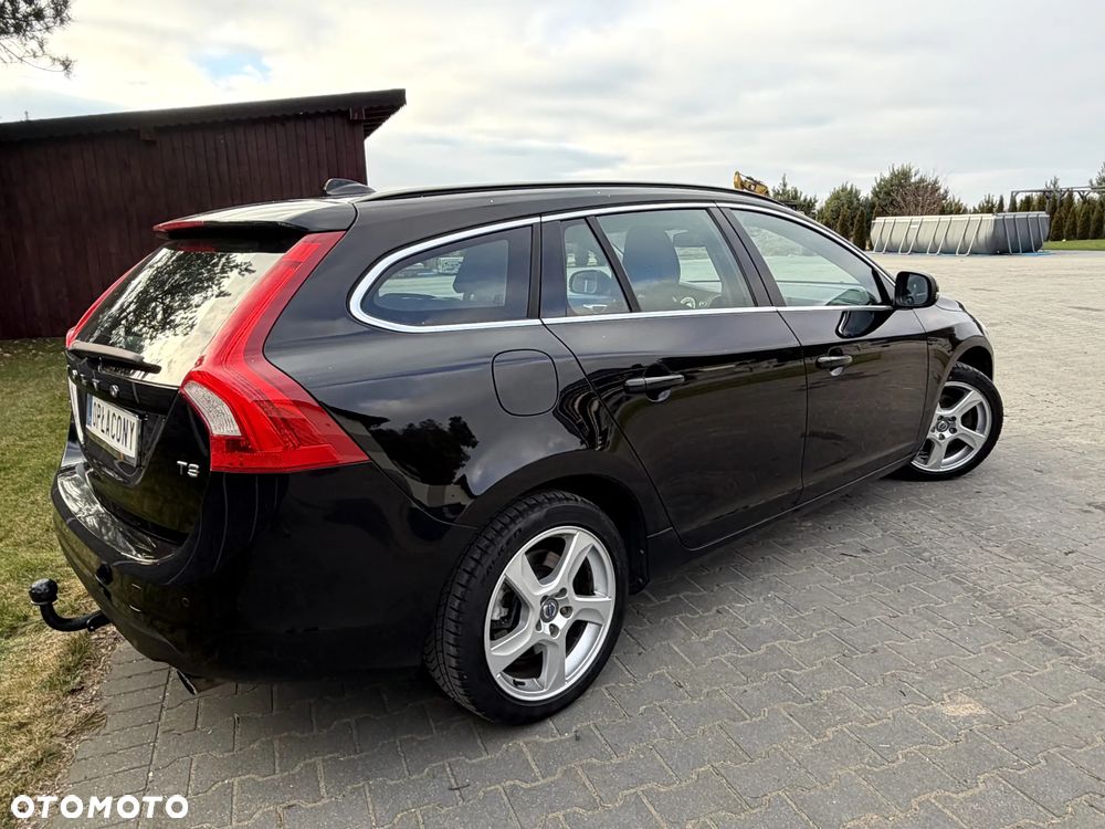 Volvo V60 T3 Edition - 3