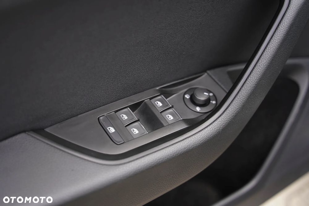 Skoda Superb 2.0 TDI Ambition - 24