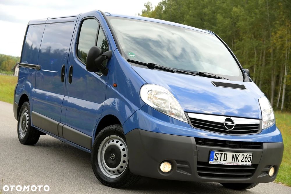 Opel VIVARO 2.5 CDTi 145KM * Z Niemiec * KLIMA * AUTOMAT * ZNAKOMITY STAN! - 2