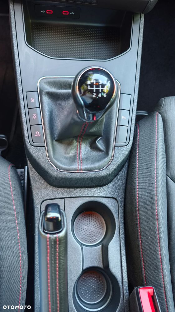 Seat Ibiza 1.0 TSI S&S FR Pro Black Edition - 22