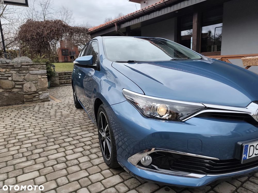 Toyota Auris 1.33 Dual-VVT-i Design Edition - 19