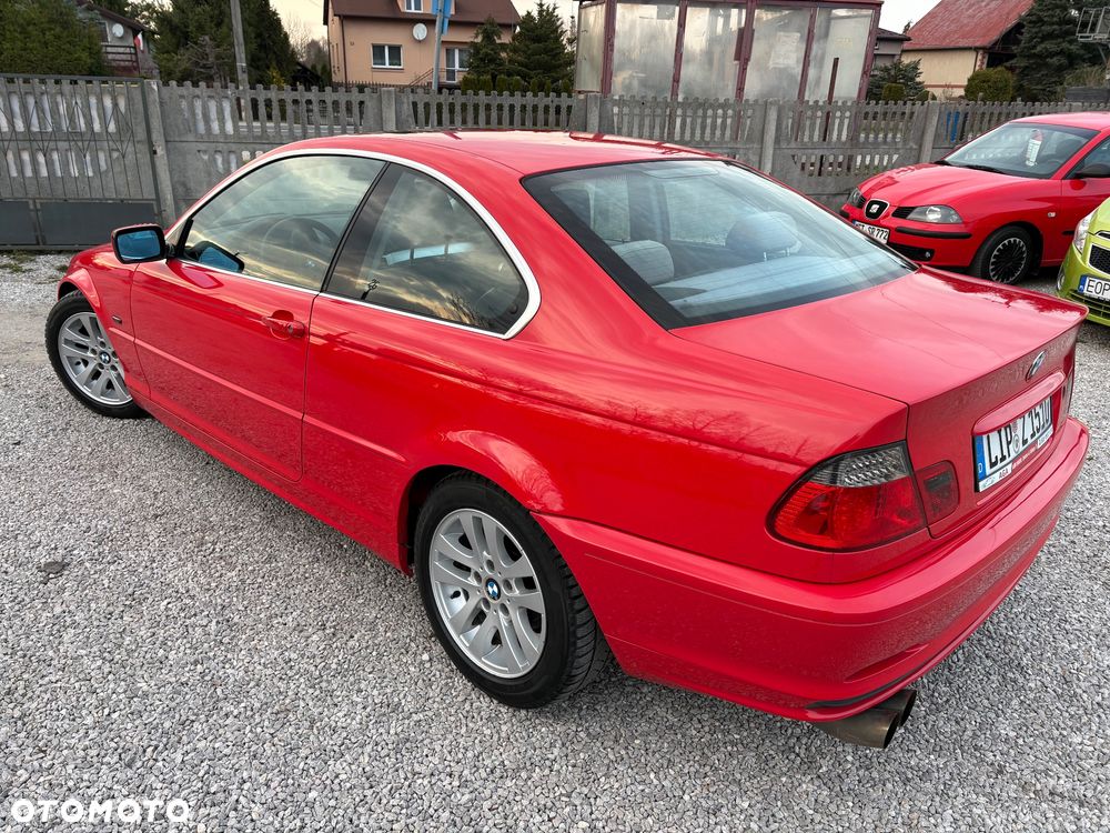 BMW Seria 3 323i - 16