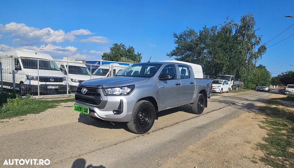 Toyota Hilux 4x4 Double Cab M/T Comfort - 1