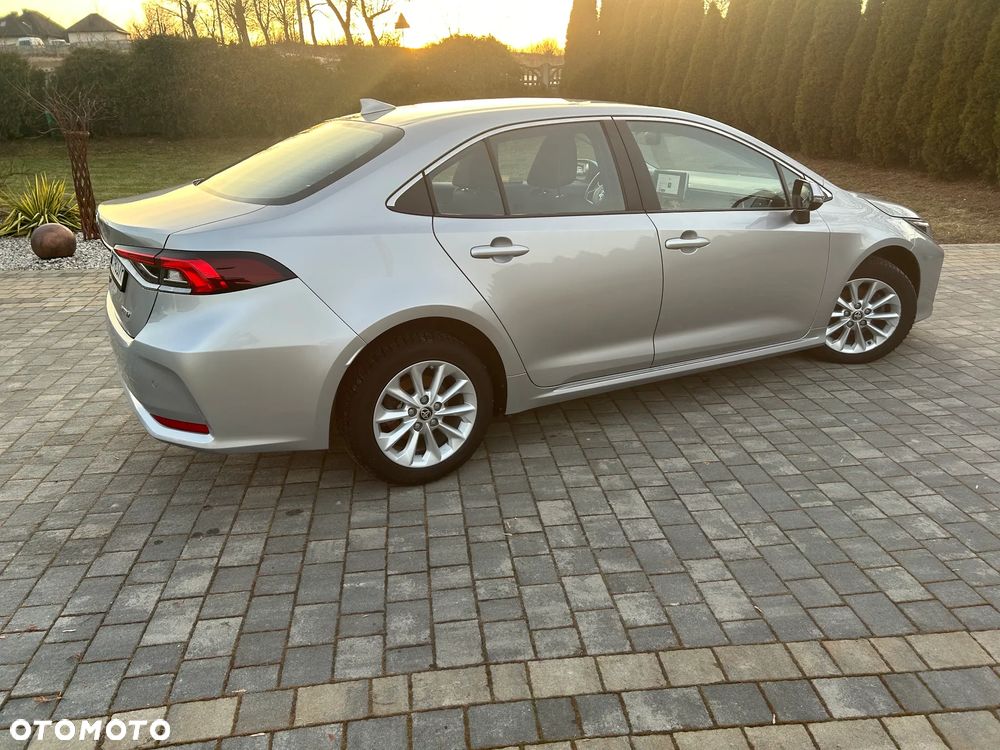 Toyota Corolla 1.8 Hybrid GPF Executive - 18