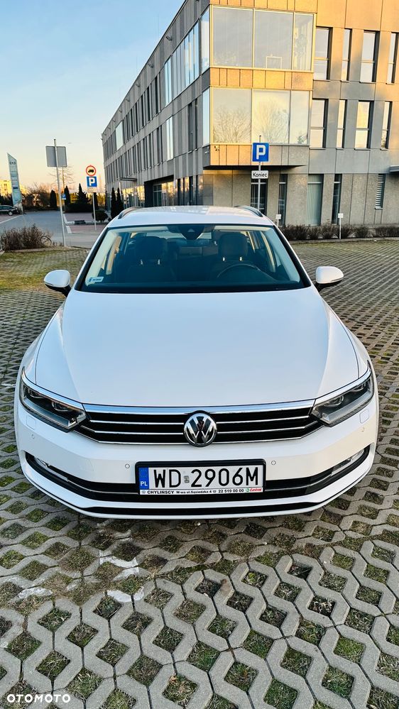 Volkswagen Passat 2.0 TDI SCR Comfortline - 4