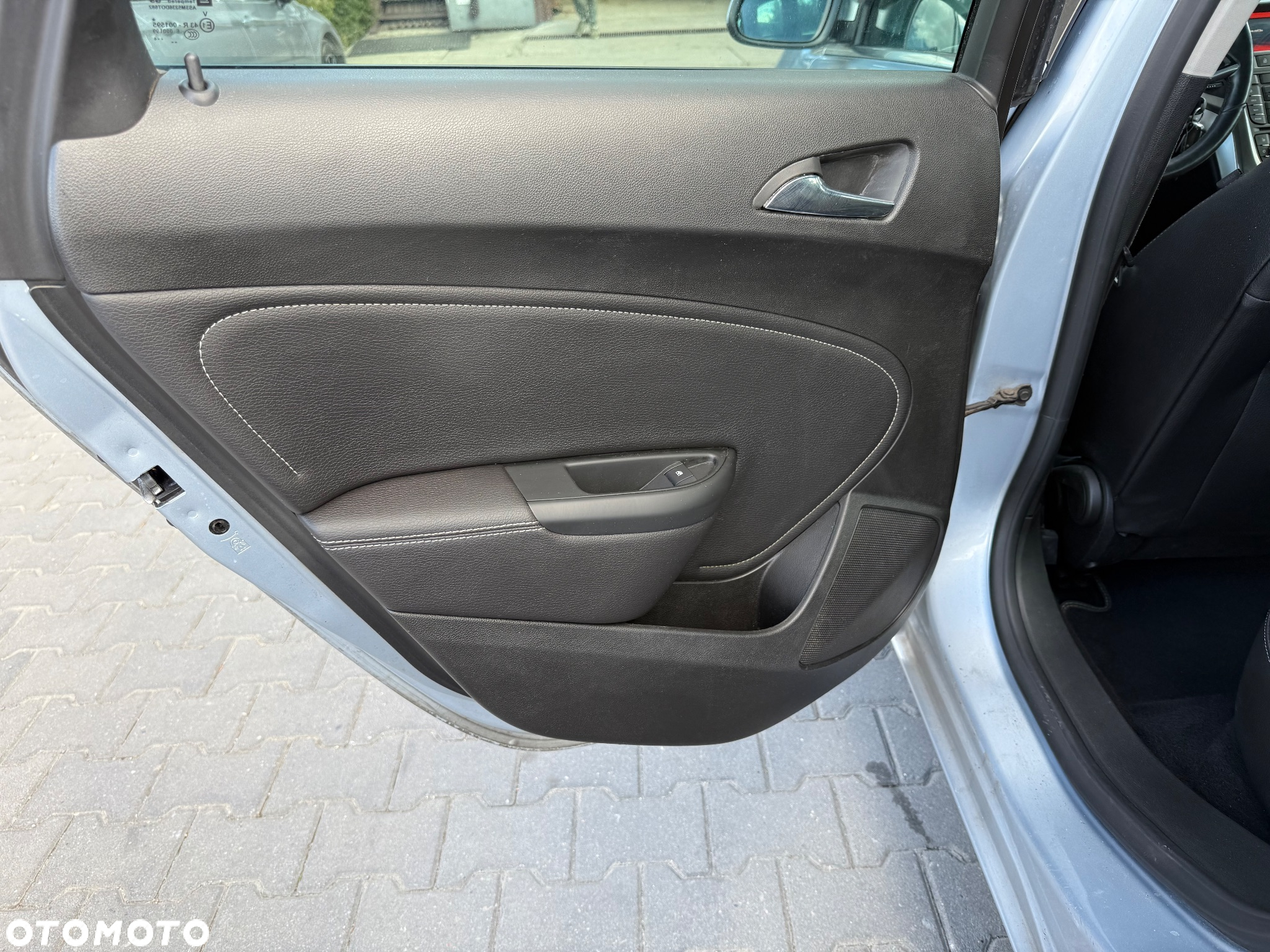 Opel Astra 1.7 CDTI DPF Sports Tourer Exklusiv - 12