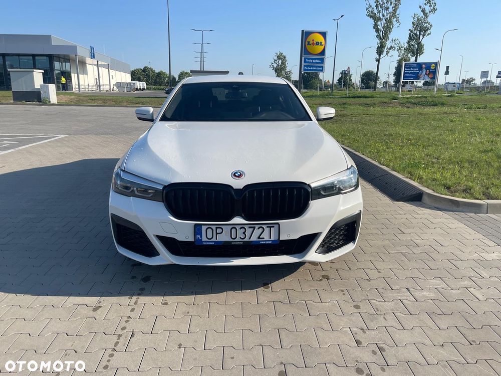 BMW Seria 5 520d xDrive MHEV M Sport sport - 4