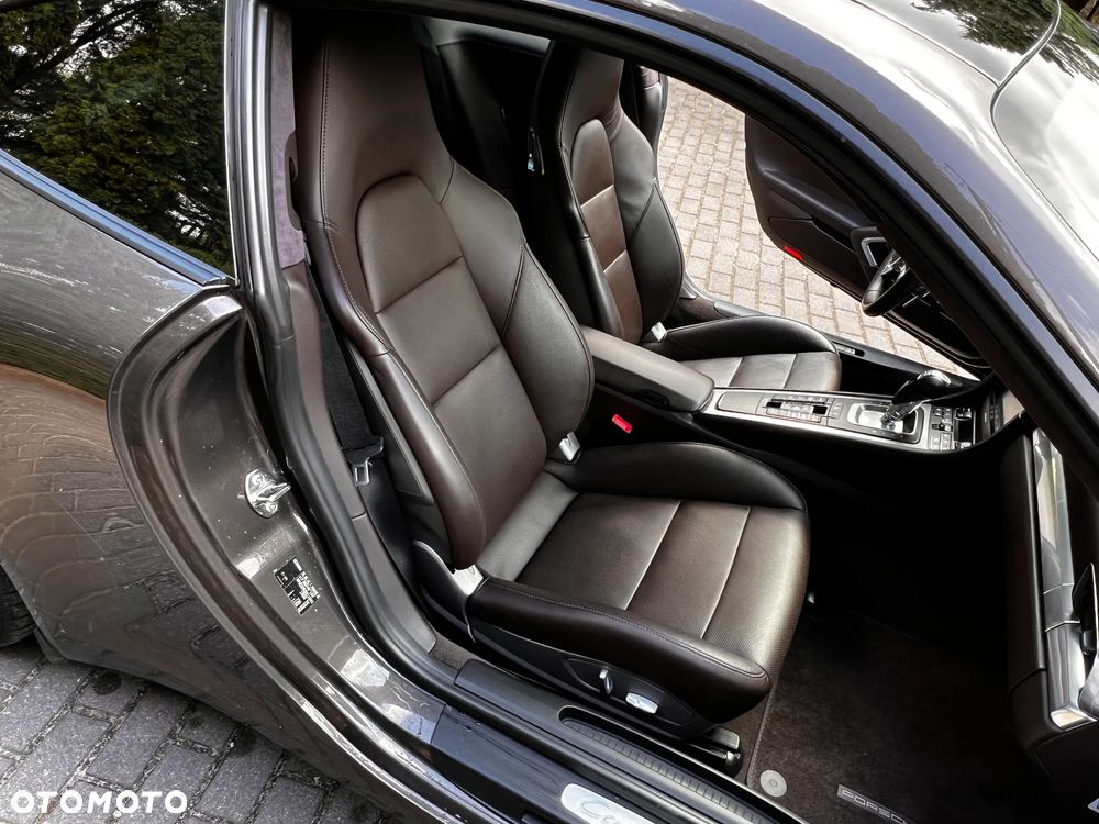 Porsche 911 Carrera S PDK - 17