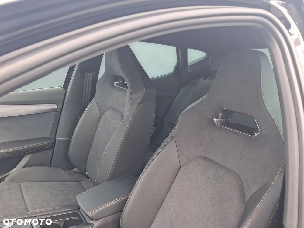Cupra Formentor - 16