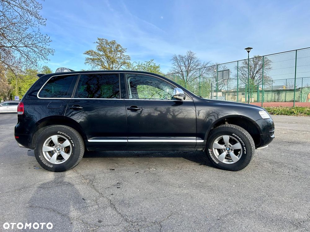 Volkswagen Touareg 2.5 R5 TDI - 4