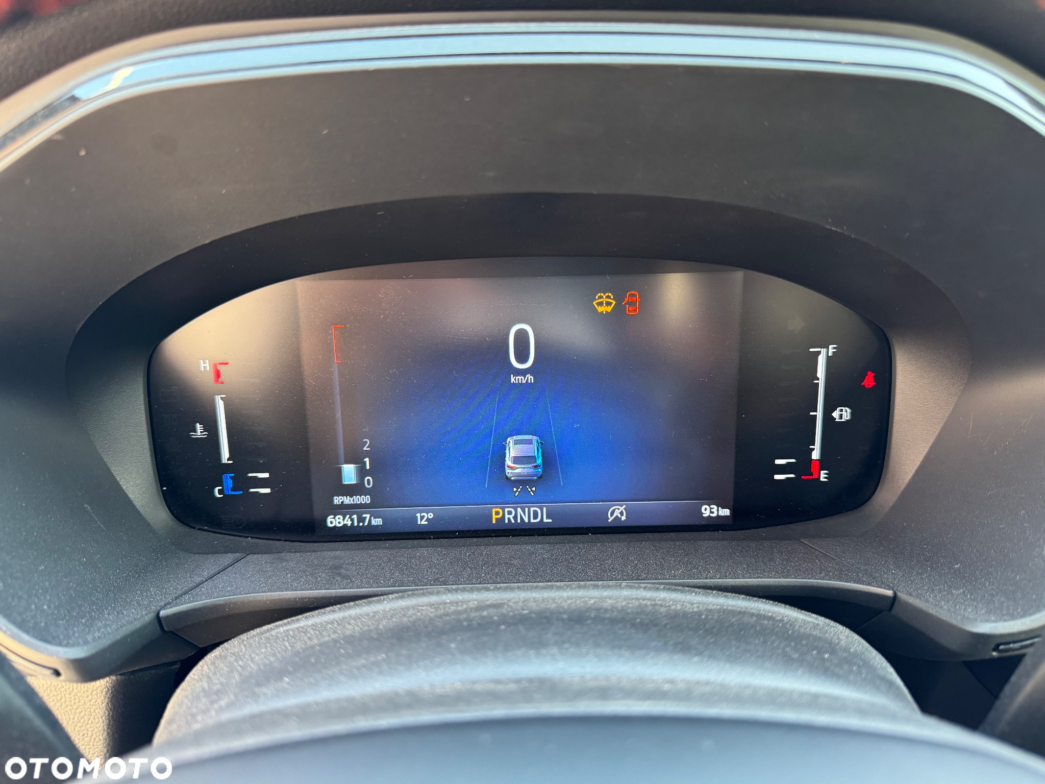 Ford Kuga 1.5 EcoBoost ST-LINE - 14