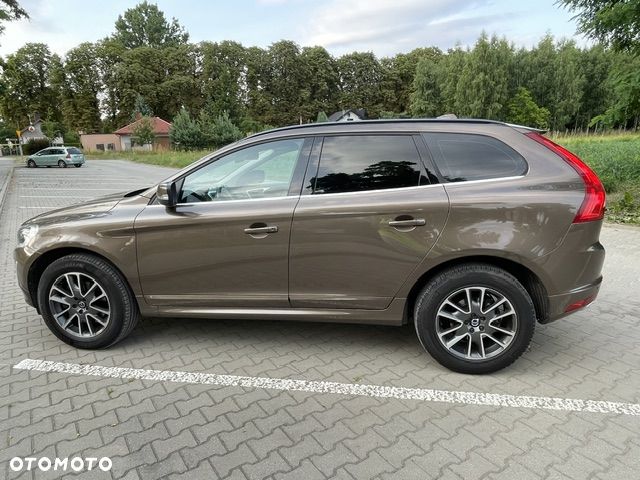 Volvo XC 60 - 2