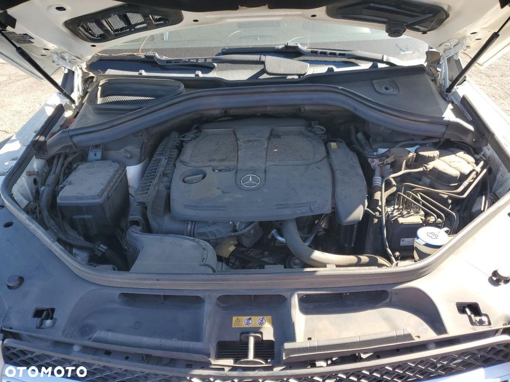 Mercedes-Benz GLE - 13