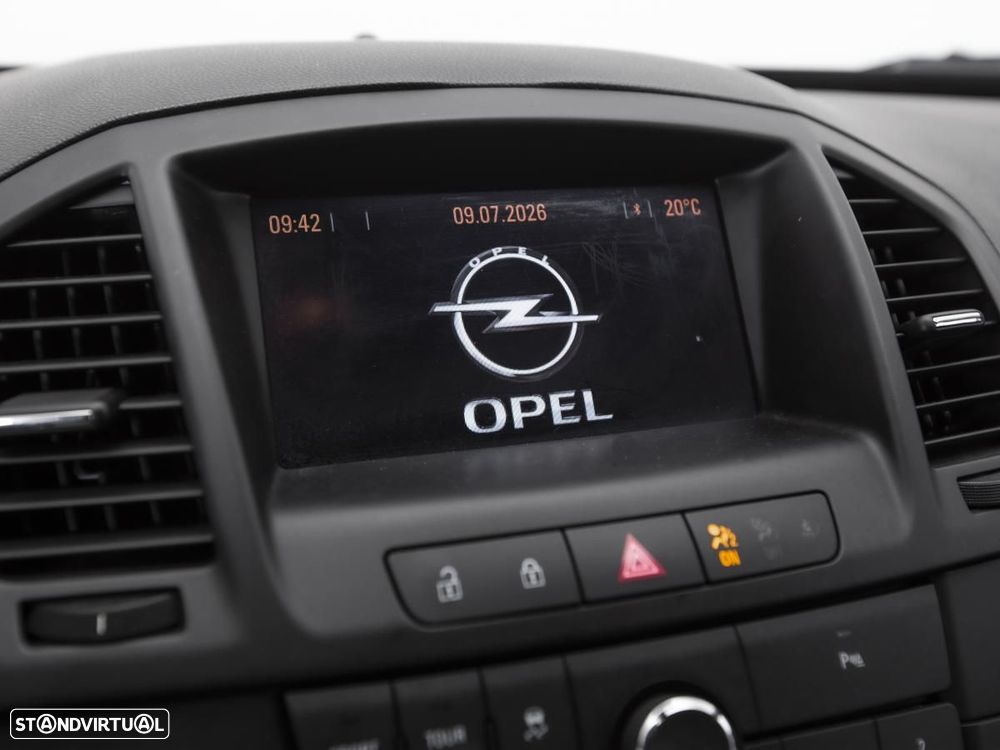 Opel Insignia Sports Tourer - 19