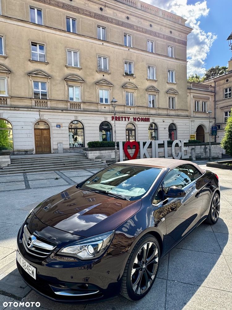 Opel Cascada - 1