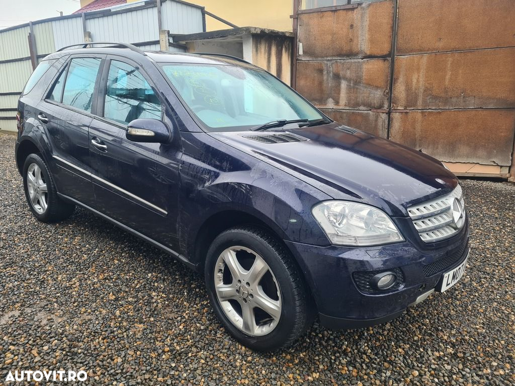 Capota Mercedes ML W164 2005 - 2008 SUV 4 Usi ALBASTRU (784) - 2