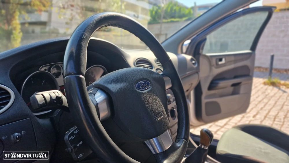 Ford Focus SW 1.6 TDCi Trend - 16