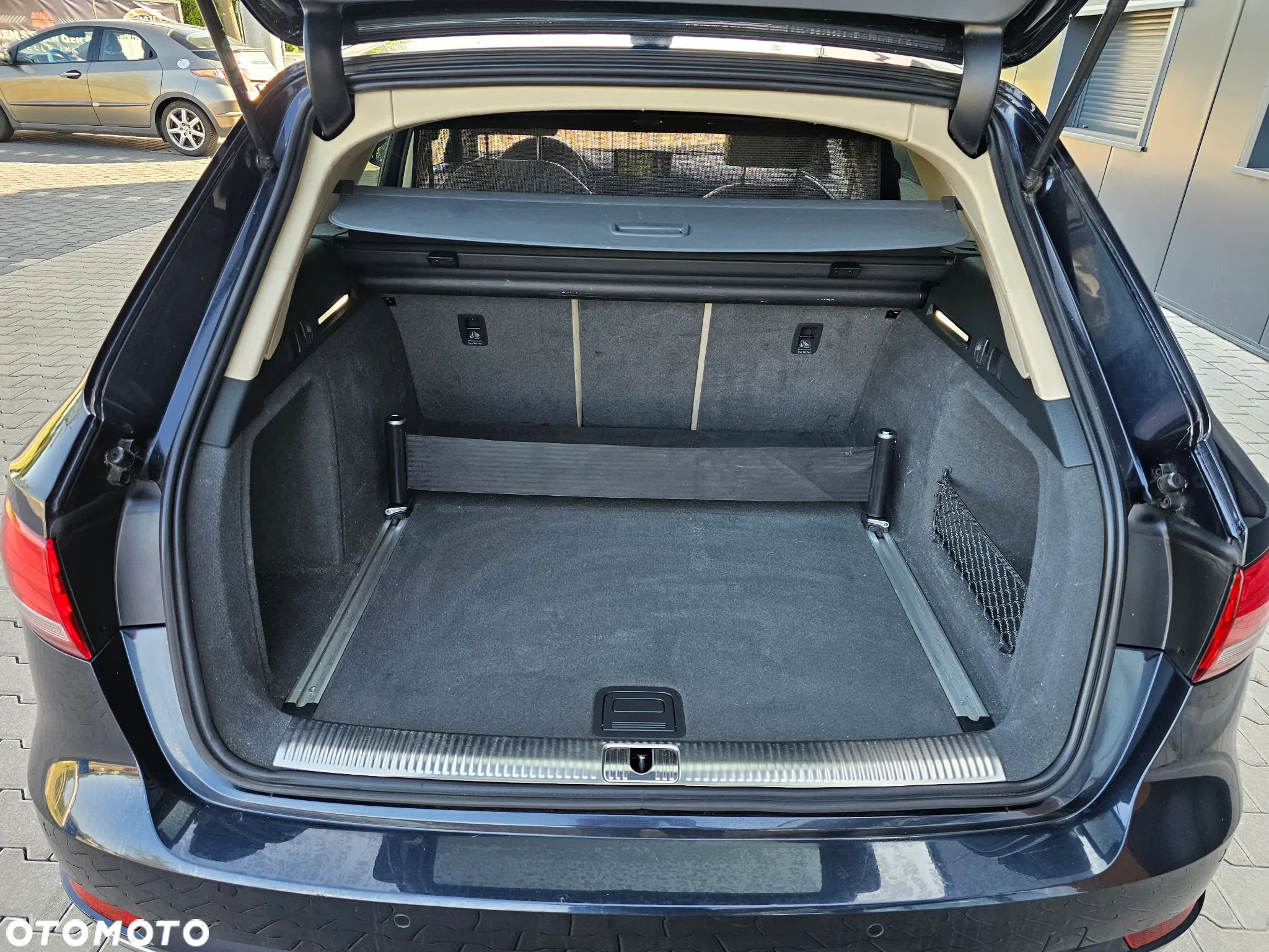 Audi A4 2.0 TDI S tronic - 15