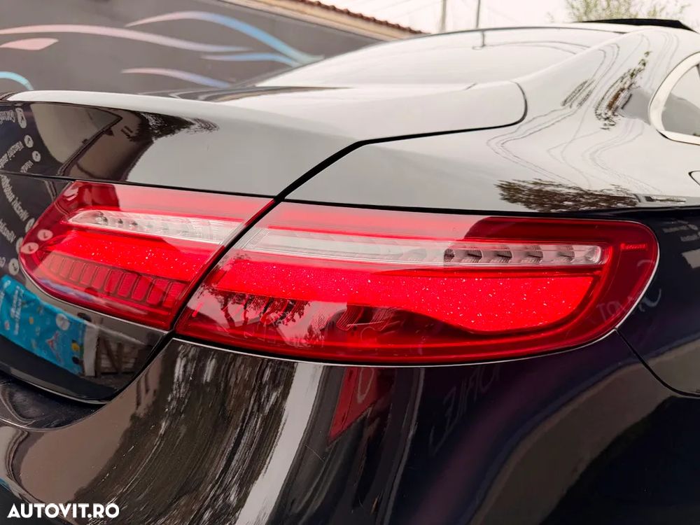 Mercedes-Benz E 220 d Coupe 9G-TRONIC AMG Line - 12