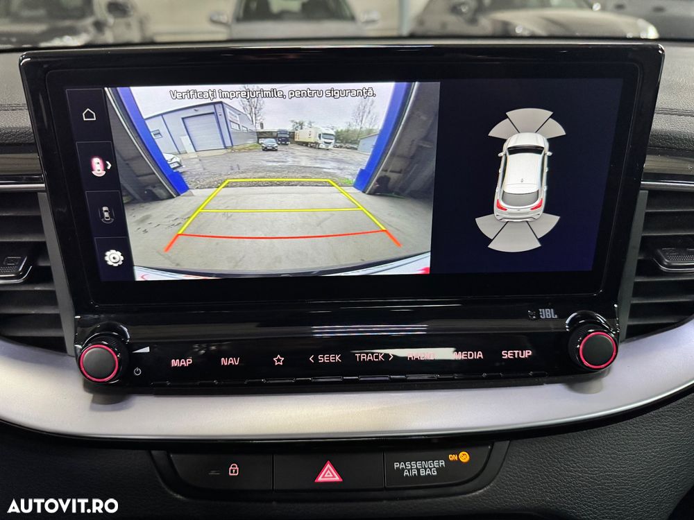 Kia XCeed 1.5 T-GDI OPF DCT7 PLATINUM EDITION - 12