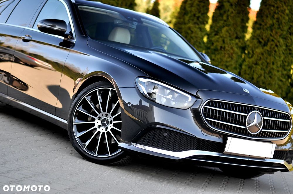 Mercedes-Benz Klasa E 220 d 9G-TRONIC Edition AVANTGARDE - 5