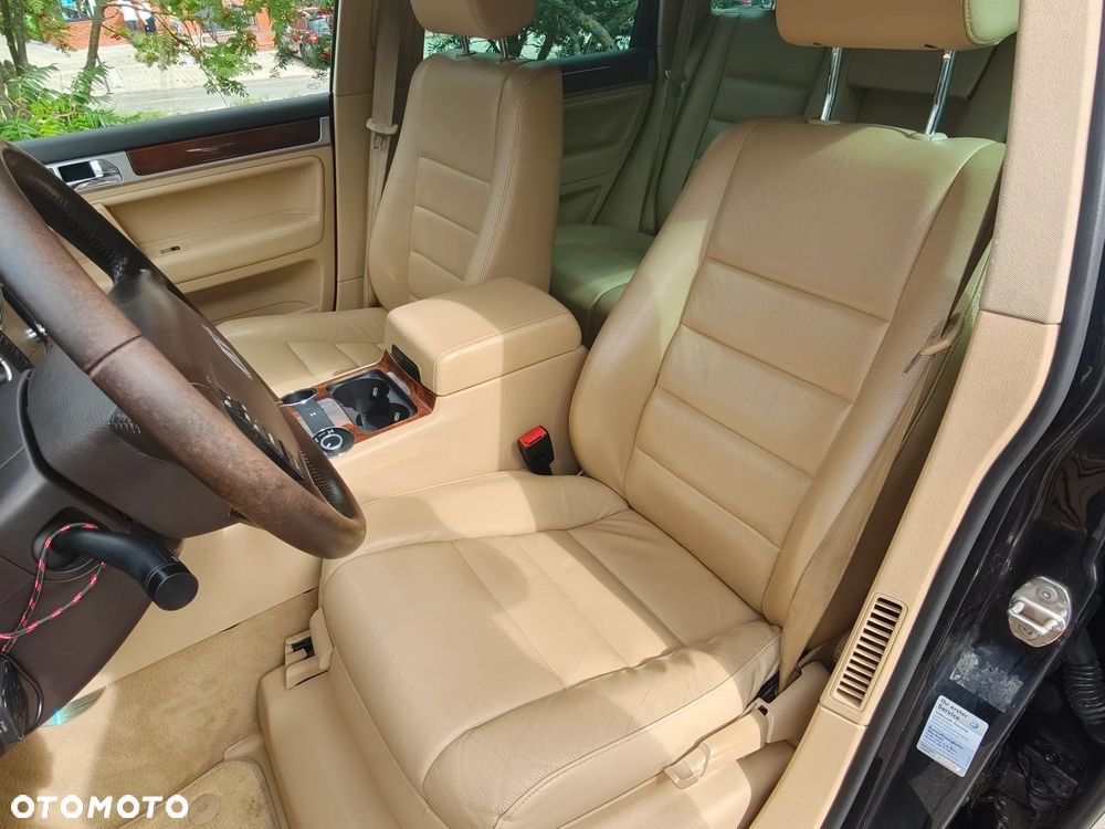 Volkswagen Touareg - 8